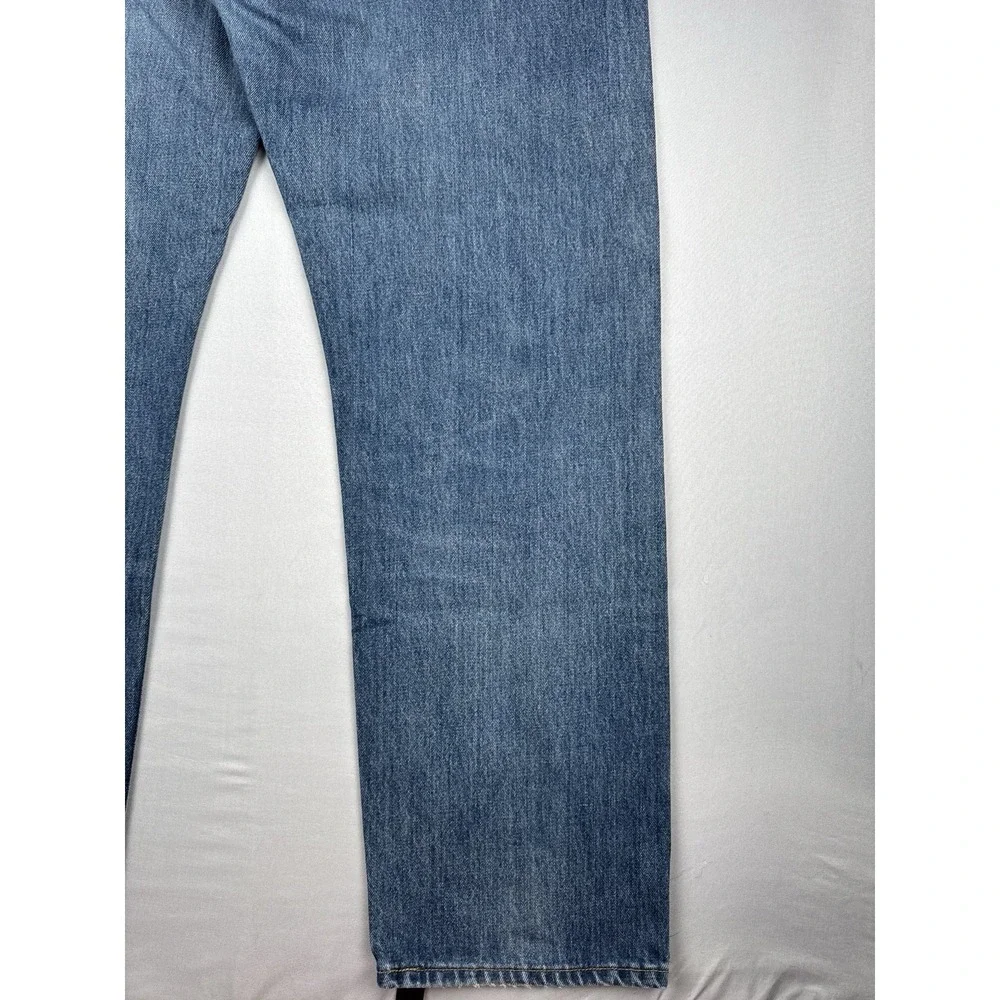 Levis item details